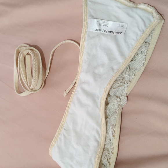 American Apparel 3D floral mesh Bandeau - Picture 5 of 6